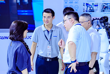 上海汽车制造展现场活动图2