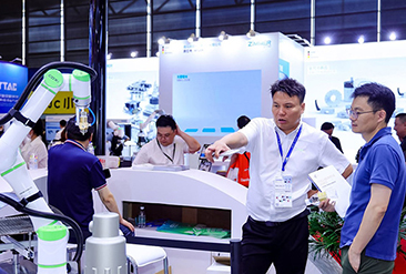 上海汽车制造展现场活动图5