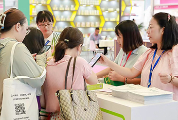 上海燕博会现场活动图7
