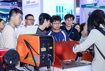 武汉光博会现场活动图2
