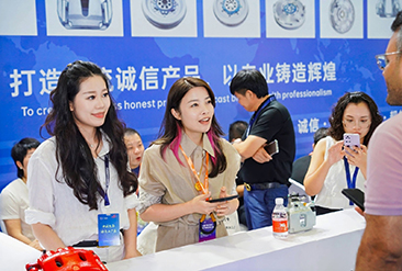 温州汽摩配展现场活动图2