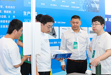 天津国民车展现场活动图2