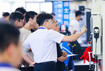 宁波国际机床展现场活动图5