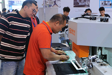 广州纺织展现场活动图3