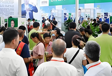 阜阳农资展现场活动图2