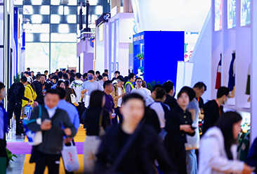上海服装展会现场活动图1