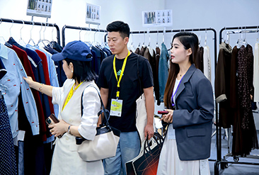 大湾区服装及时尚生活展现场活动图4