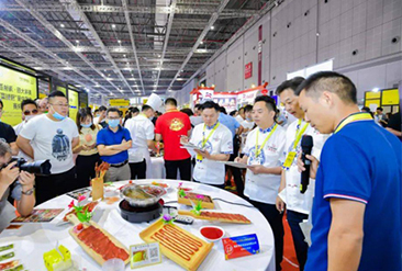 2025上海华食展现场活动图2