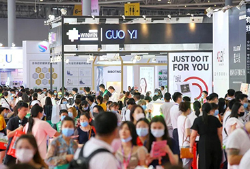 2025第51届CCBE（春季）成都美博会现场活动图2