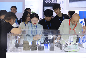 2025深圳国际3D打印、增材制造及精密成型展览会现场活动图4