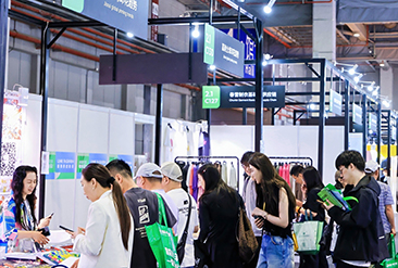 上海时尚女装展现场活动图1