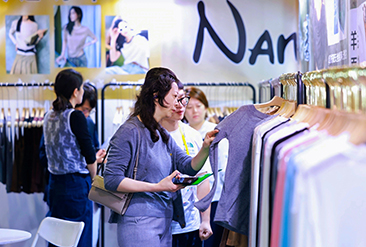 上海时尚女装展现场活动图6