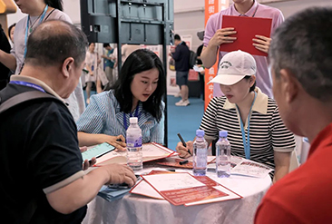 中国（河北）国际医养产业博览会现场活动图7